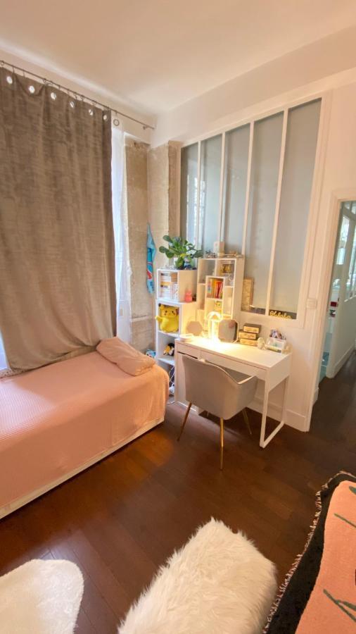 Villa Lepic, Luxury Flat In Montmartre With Private Terrasse-Appartement Entier 파리 외부 사진