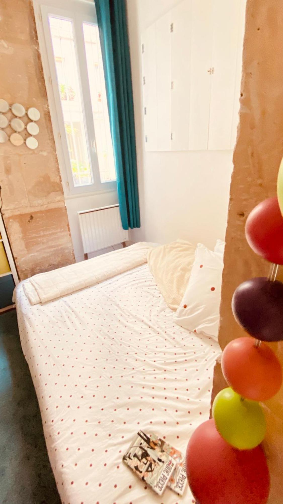 Villa Lepic, Luxury Flat In Montmartre With Private Terrasse-Appartement Entier 파리 외부 사진